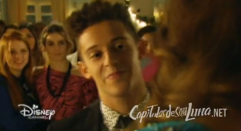 bandicam 2018-04-22 00-18-38-150 - 01 soy luna cap