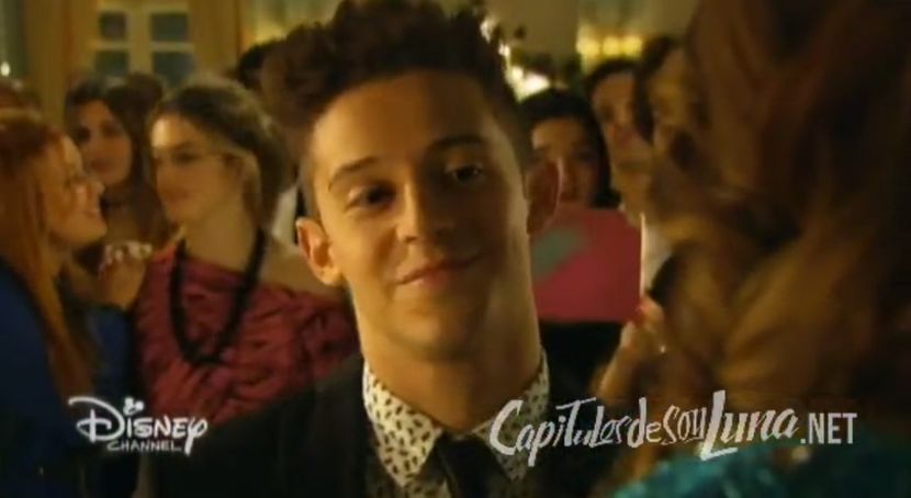 bandicam 2018-04-22 00-18-40-763 - 01 soy luna cap