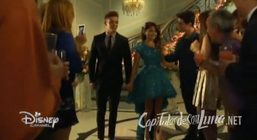 bandicam 2018-04-22 00-18-47-238 - 01 soy luna cap