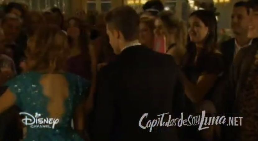 bandicam 2018-04-22 00-18-47-878 - 01 soy luna cap