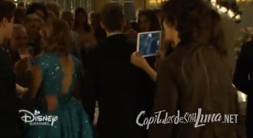 bandicam 2018-04-22 00-18-49-581 - 01 soy luna cap