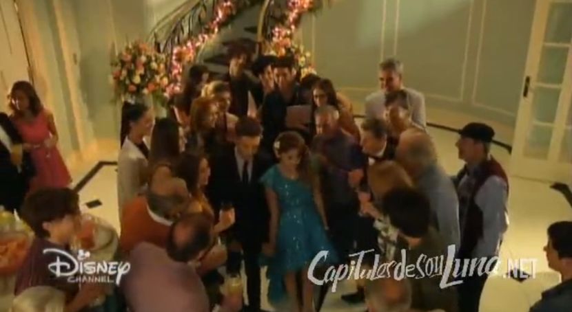 bandicam 2018-04-22 00-18-51-135 - 01 soy luna cap