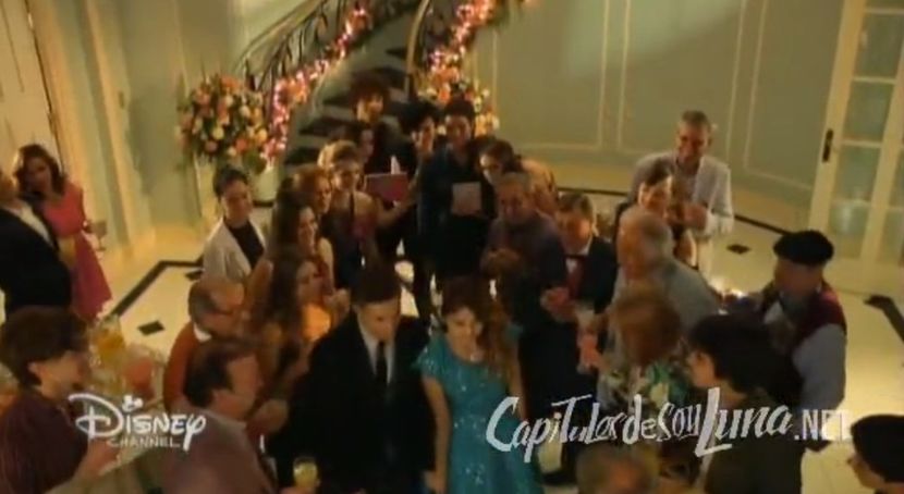 bandicam 2018-04-22 00-18-52-554 - 01 soy luna cap