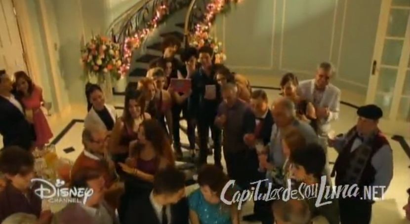 bandicam 2018-04-22 00-18-53-671 - 01 soy luna cap