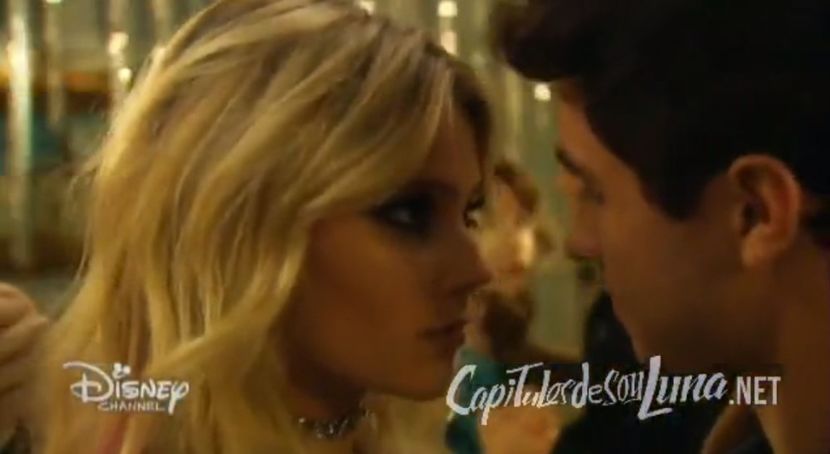 bandicam 2018-04-22 00-19-32-663 - 01 soy luna cap