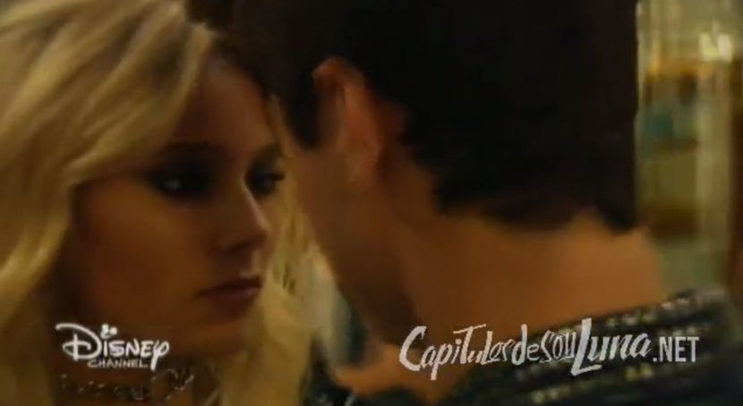 bandicam 2018-04-22 00-19-33-872 - 01 soy luna cap