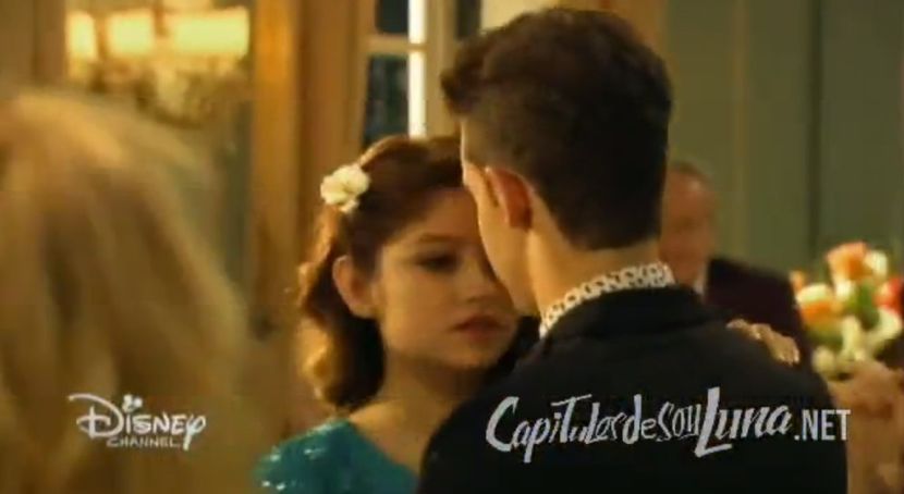 bandicam 2018-04-22 00-19-39-402 - 01 soy luna cap