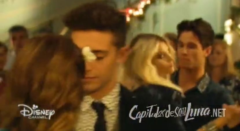 bandicam 2018-04-22 00-19-41-365 - 01 soy luna cap