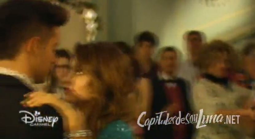 bandicam 2018-04-22 00-19-47-864 - 01 soy luna cap