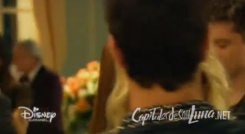 bandicam 2018-04-22 00-19-57-289 - 01 soy luna cap