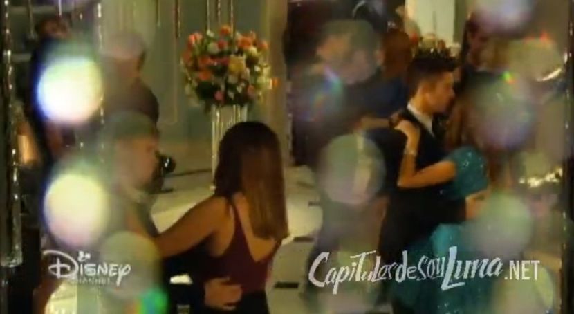 bandicam 2018-04-22 00-19-59-019 - 01 soy luna cap