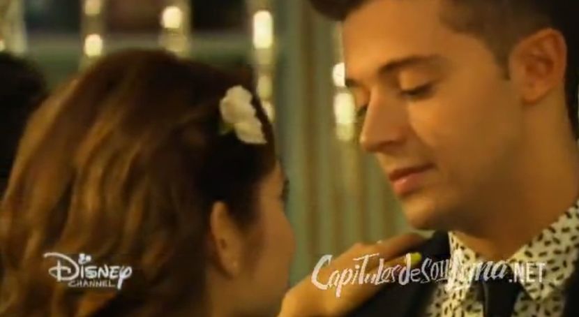 bandicam 2018-04-22 00-20-05-945 - 01 soy luna cap