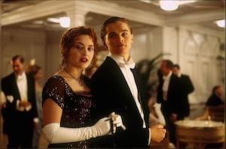 15 - ALEGE O POZĂ LIBERĂ CU FILMUL TITANIC 1997 ȘI ACTORII DIN FILM