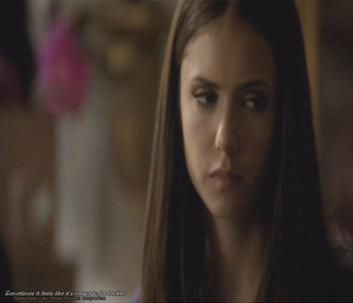 ╰✿μλbuoϝᴉc❥.; Mă refeream la o femeie, să-ți găsești una și să nu mai apelezi la d;estrăbălate. =))) - S01xE01 Noi de aici nu plecăm - nu plecăm acasă