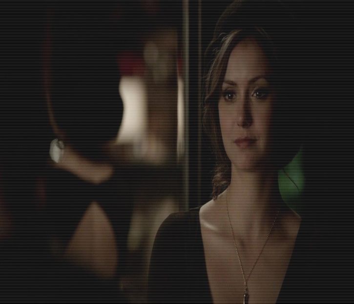 ╰✿μλbuoϝᴉc❥.; Niciodată să nu spui niciodată. # Râd scurt și-mi întorc privirea spre tv. - S01xE01 Noi de aici nu plecăm - nu plecăm acasă