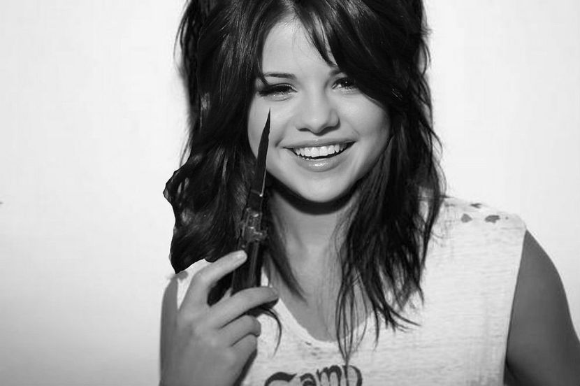 6942474728_72ecc806f5_b - 01aa Selena - 01