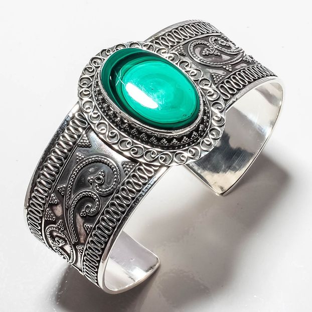 Bratara cu piatra de malachit - Bratari de argint