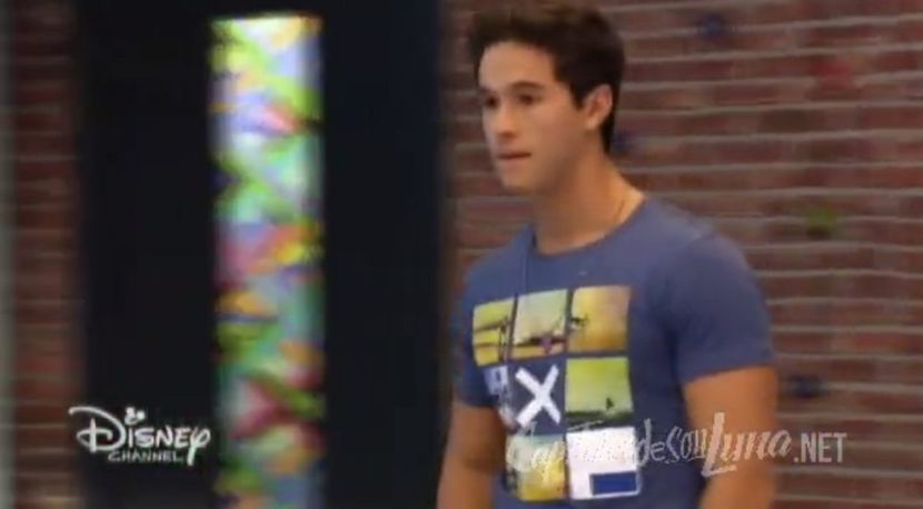 bandicam 2018-04-28 11-35-17-850 - 01 soy luna cap simbar