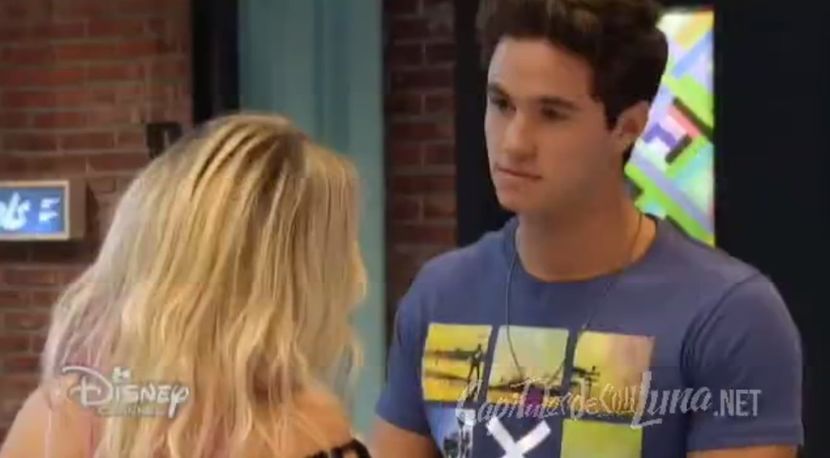 bandicam 2018-04-28 11-35-31-579 - 01 soy luna cap simbar