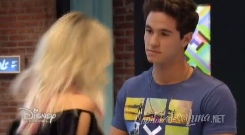 bandicam 2018-04-28 11-35-32-693 - 01 soy luna cap simbar
