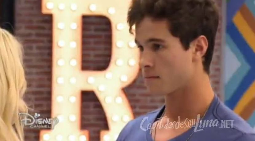 bandicam 2018-04-28 11-35-57-539 - 01 soy luna cap simbar