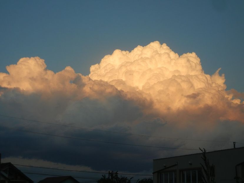 2017, May 22 - CLOUDS_Nori