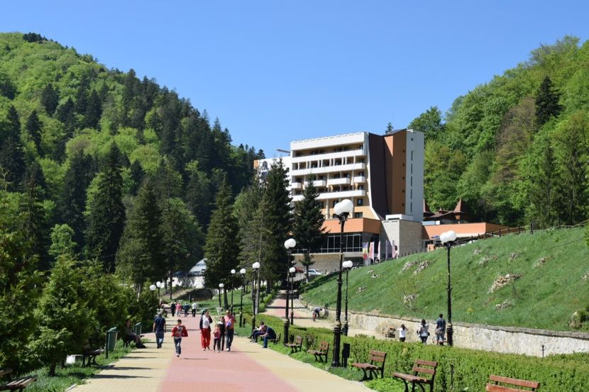  - Slanic Moldova si Targu Ocna