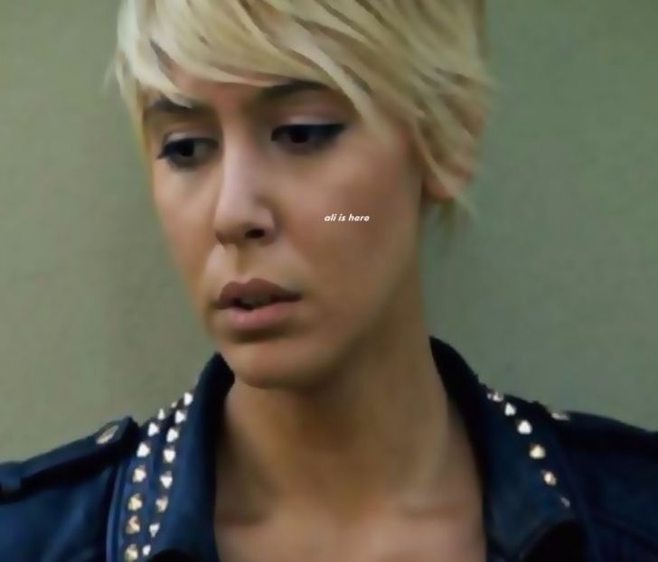  - 01 Sara - pmdm
