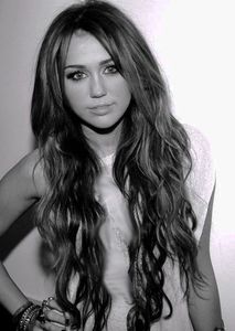  - 01aa Miley - 01