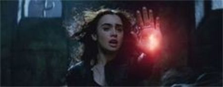 107053642_ERFLQZX3 - shadowhunters