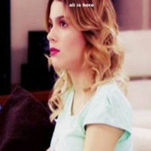 103497547_WQLFDVF3 - violetta - alitv - pmdm