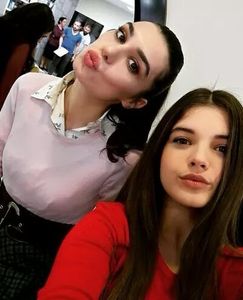  - Mavi