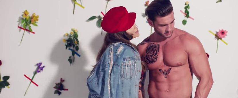 bandicam 2018-05-23 12-54-20-797 - D - Numar pe degete