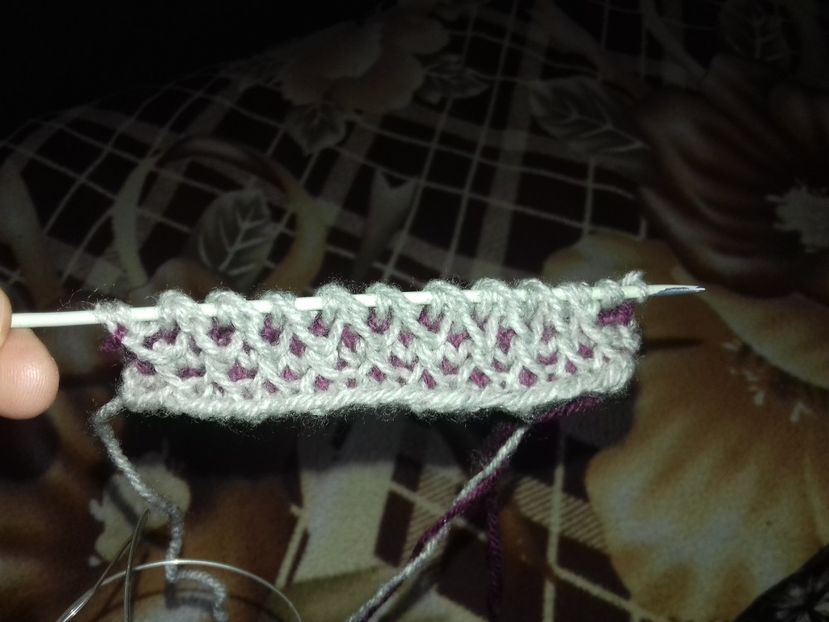 Model fagure in doua culori - Tricotaj - Lucrarile mele