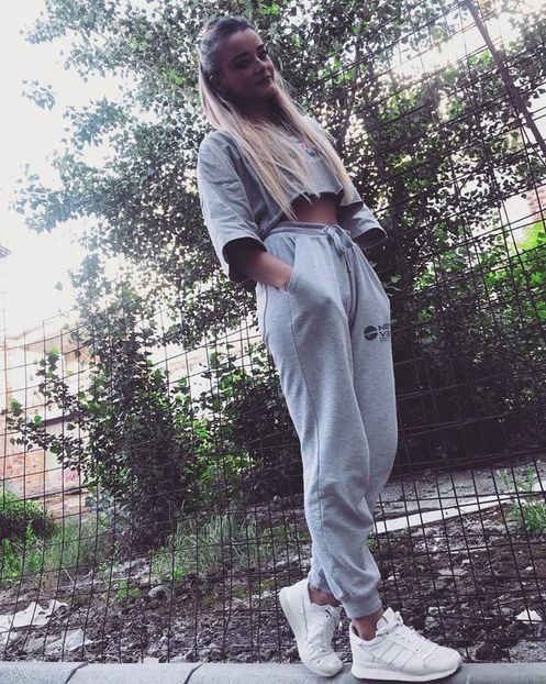 Cronica Carcotasilor - Cronica Carcotasilor Part 1