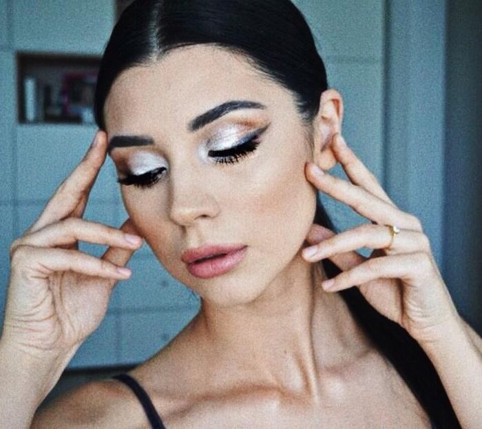 Cronica Carcotasilor - Cronica Carcotasilor Part 1