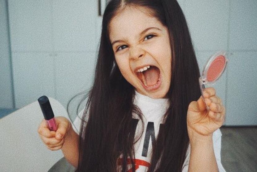 Cronica Carcotasilor - Cronica Carcotasilor Part 1