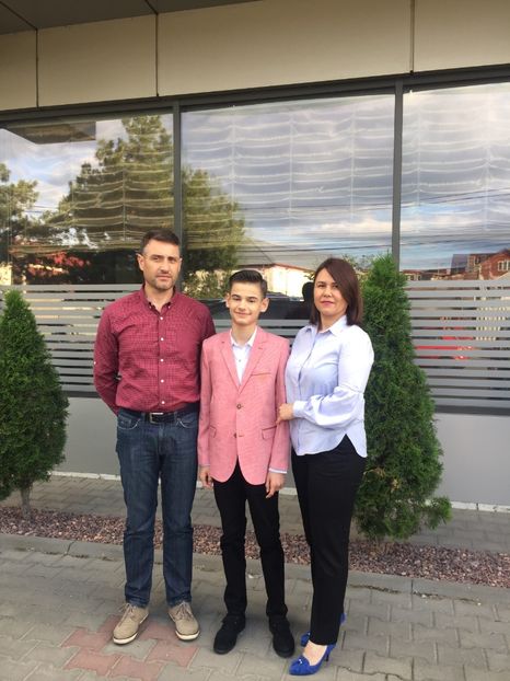 20899F35-D14D-40B8-A581-66822BBAB4D8 - copiii mei