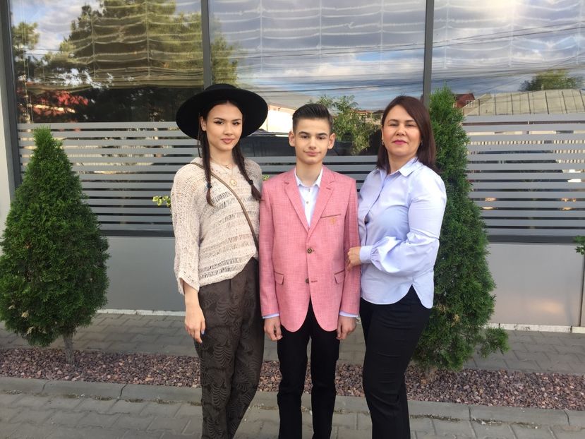 6521B484-E233-4A6B-B1CE-59372D9DD04F - copiii mei