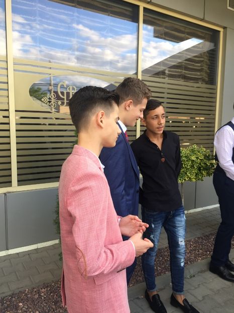 25C121B7-3E96-44BD-9451-593265397D56 - copiii mei