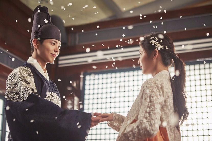  - PARK BO GUM - GUMMY