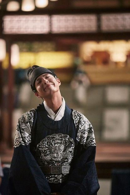  - PARK BO GUM - GUMMY
