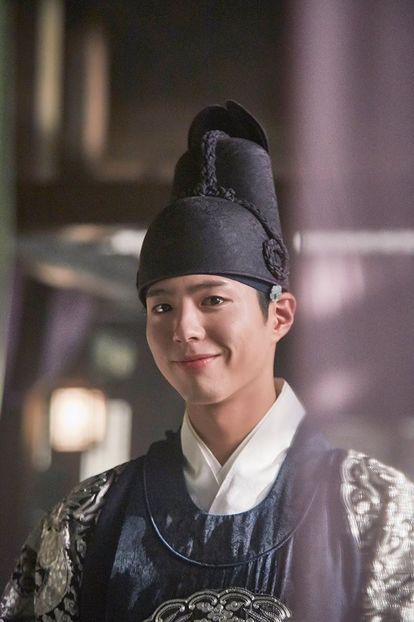  - PARK BO GUM - GUMMY