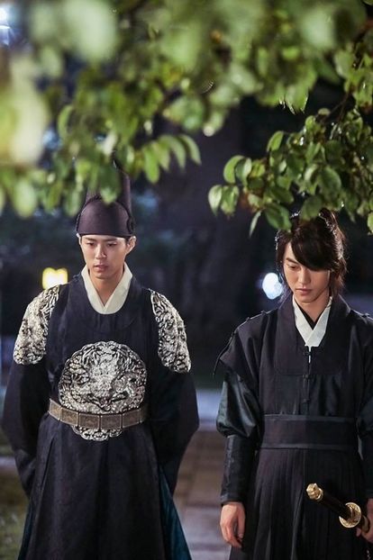  - PARK BO GUM - GUMMY
