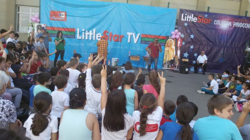  - 5 iunie - Ziua Învățătorului