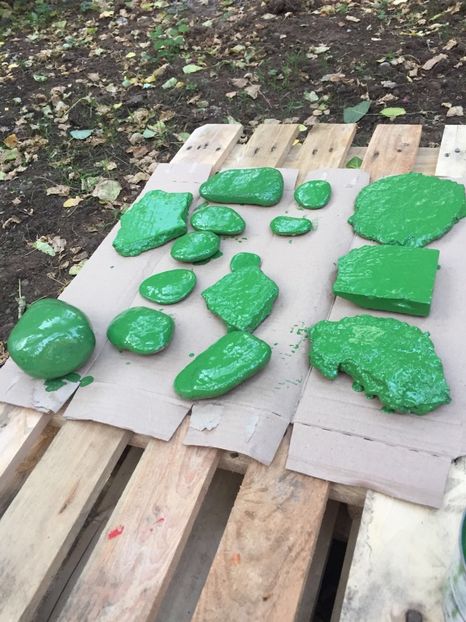 941e5a7f-3501-420c-be44-5d124c116339 - Decor ptr gradină facute de mine