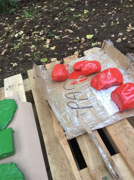 d7d24fa1-c766-436e-86a1-21b37442e881 - Decor ptr gradină facute de mine