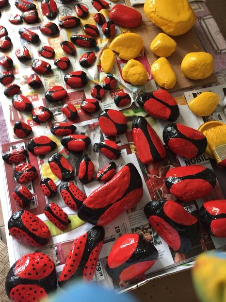 d3596065-85a7-4c0e-ab89-67e89b3a439d - Decor ptr gradină facute de mine