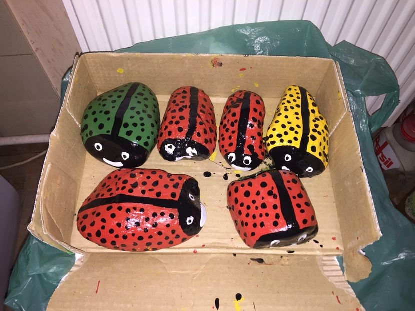 a6ab167f-f58f-44b2-8d9c-757fcccd5af7 - Decor ptr gradină facute de mine