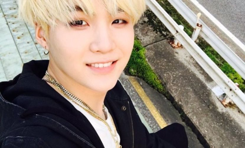  - - 6 - Hello BTS !